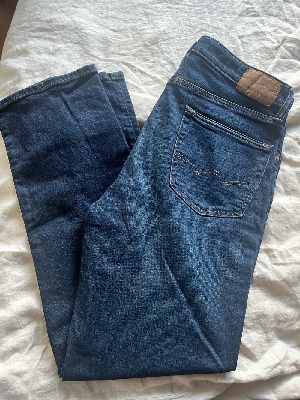 American Eagle classic straight leg jeans (size 32)